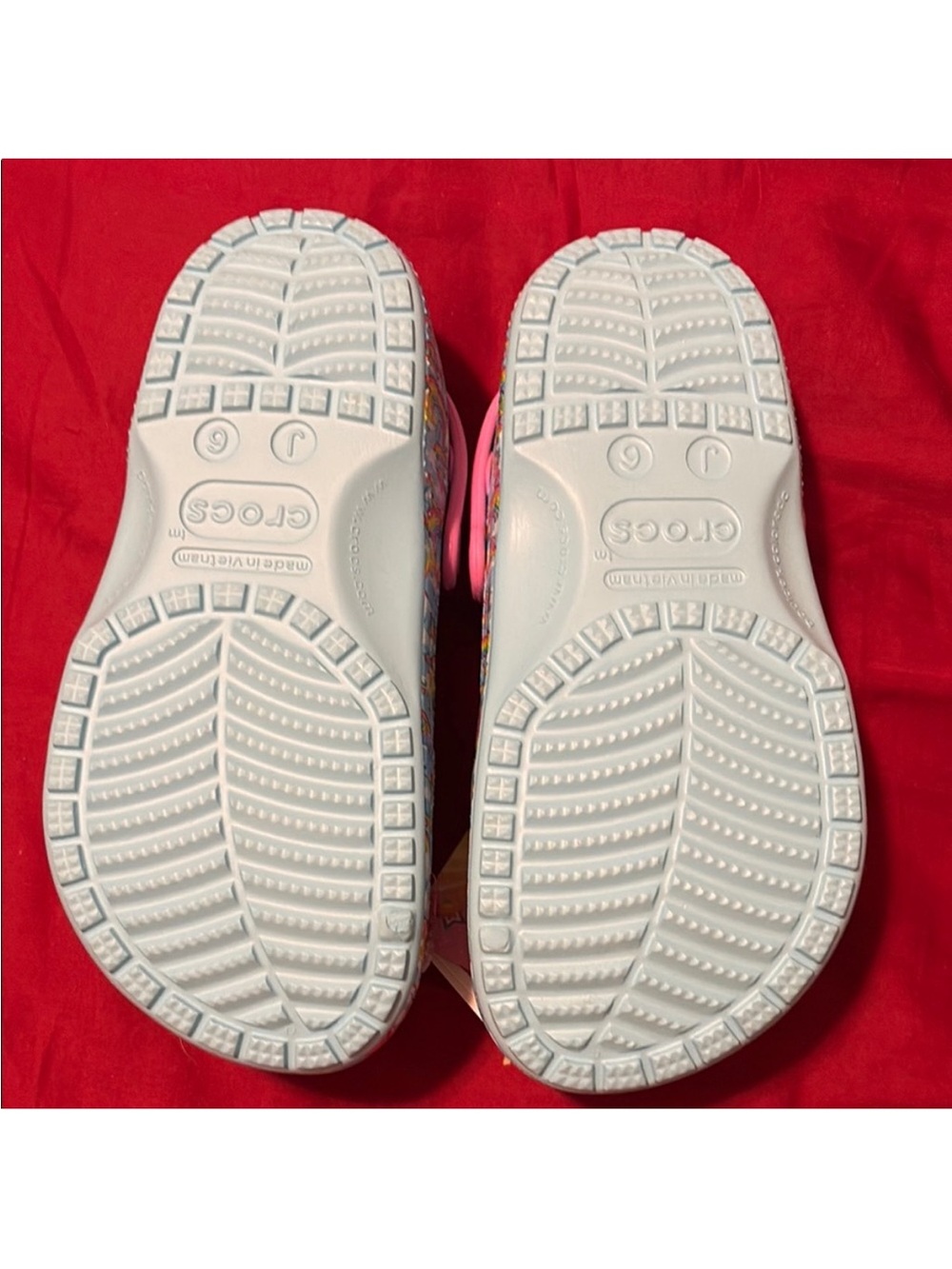 CROCS Kids' Classic Clog in Light Blue with Pink Strap and Rainbow Unicorn Print - Picture 3 of 3